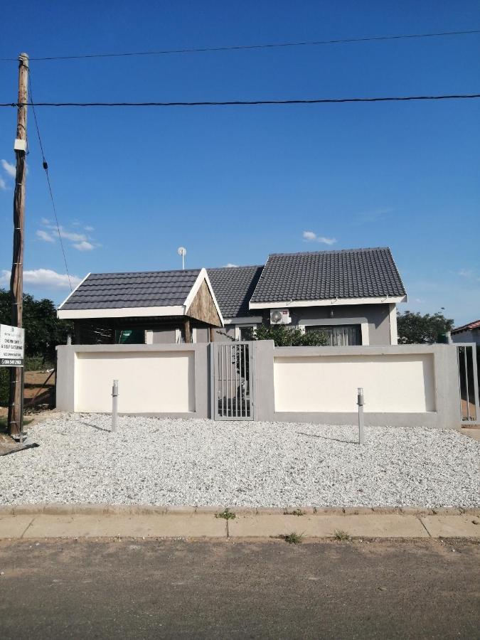 Rayon Guesthouse Phalaborwa Exterior photo