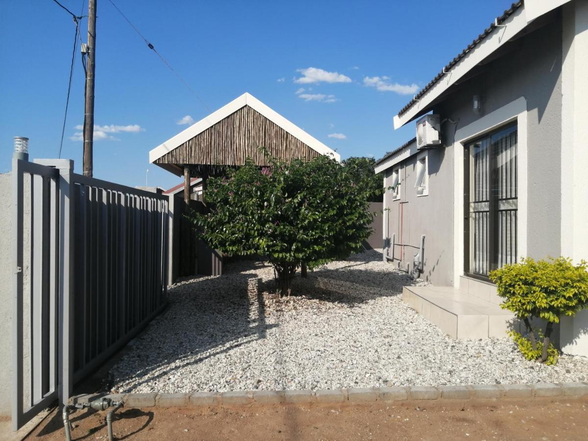 Rayon Guesthouse Phalaborwa Exterior photo