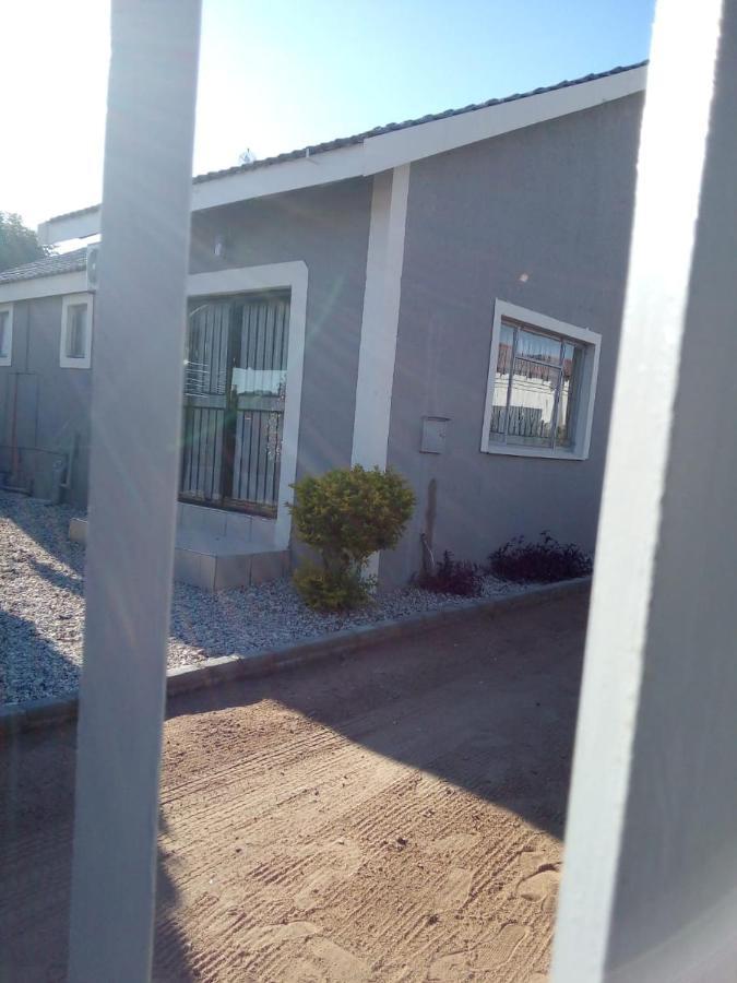 Rayon Guesthouse Phalaborwa Exterior photo